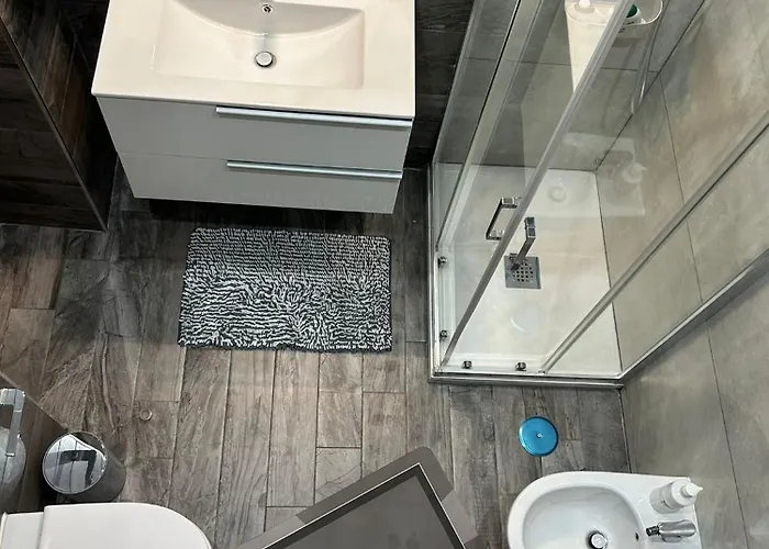 Roy's Holidays Дом отдыха