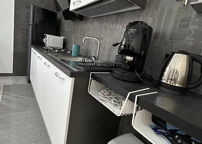 Roy's Holidays * Неаполь