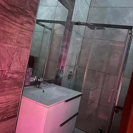 Roy's Holidays בית נופש נאפולי